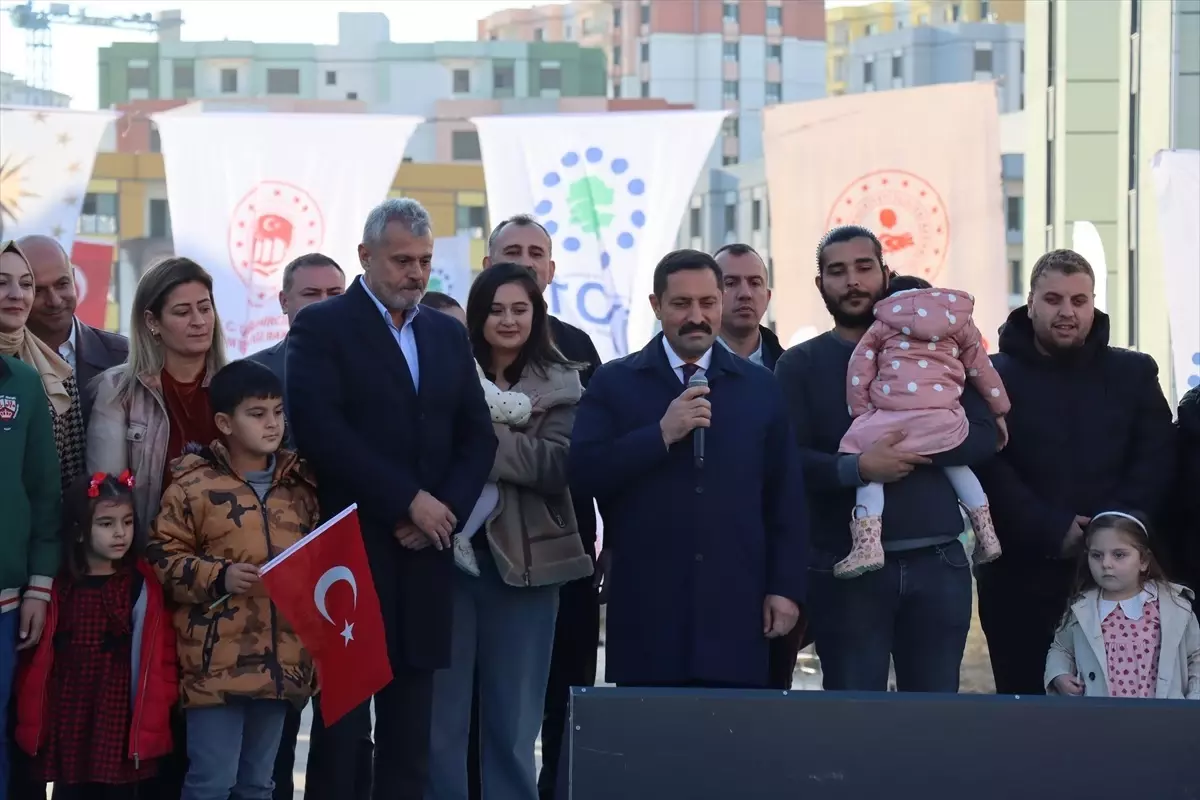 Hatay Valisi Mustafa Masatlı, kentteki deprem konutu çalışmalarını değerlendirdi Açıklaması