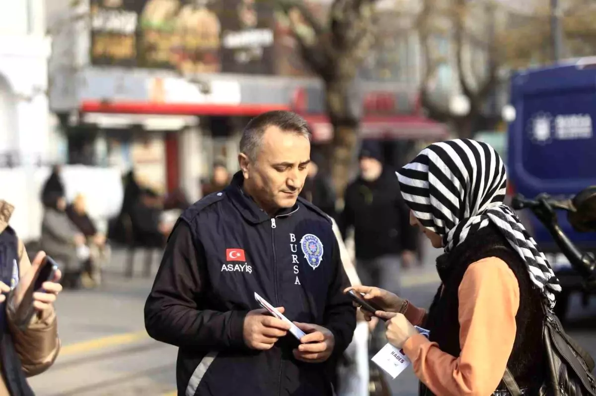 Bursa\'da Kadına Şiddete Karşı Farkındalık