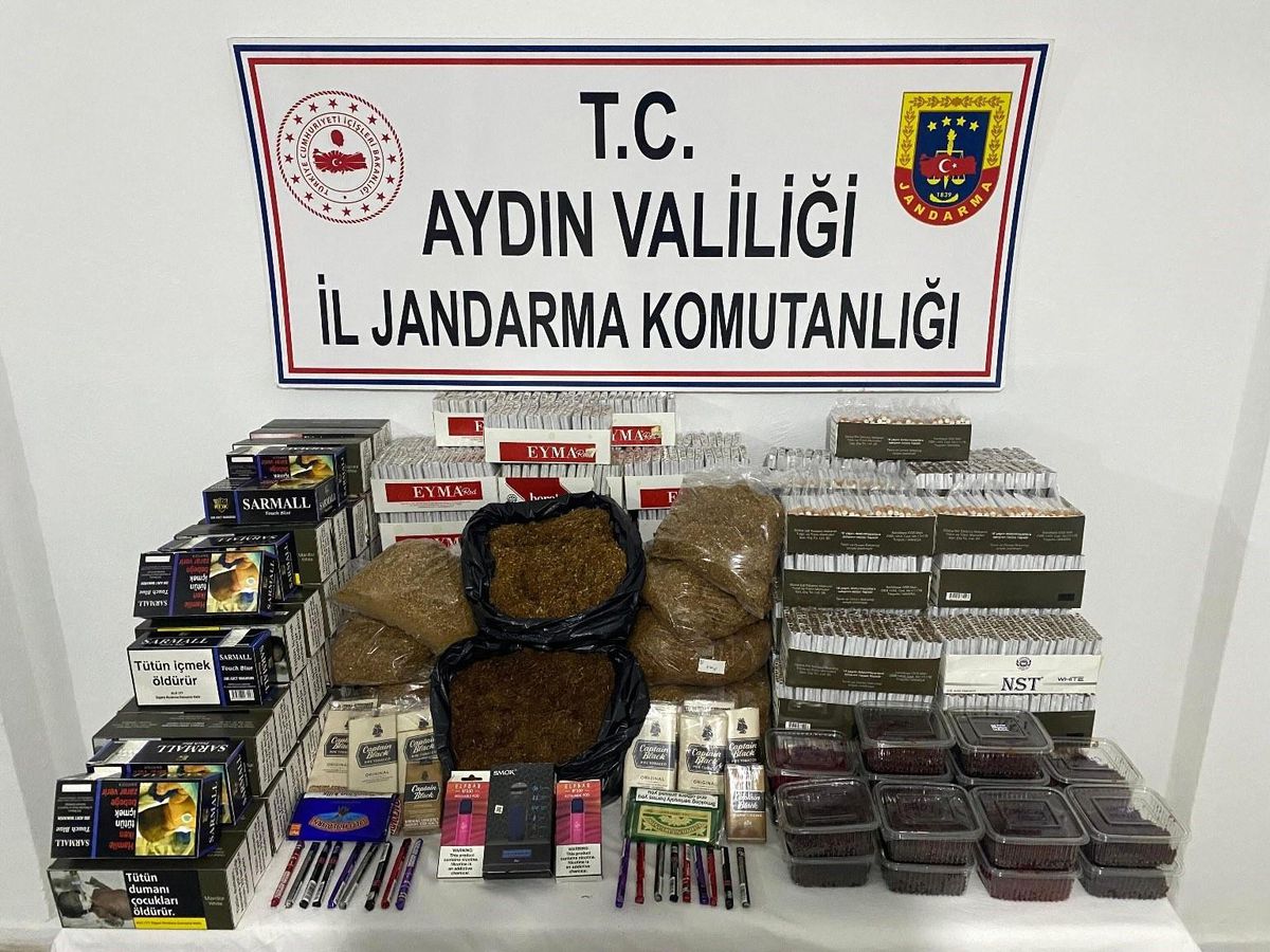 Kuşadası\'nda Tütün Kaçakçılığı Operasyonu