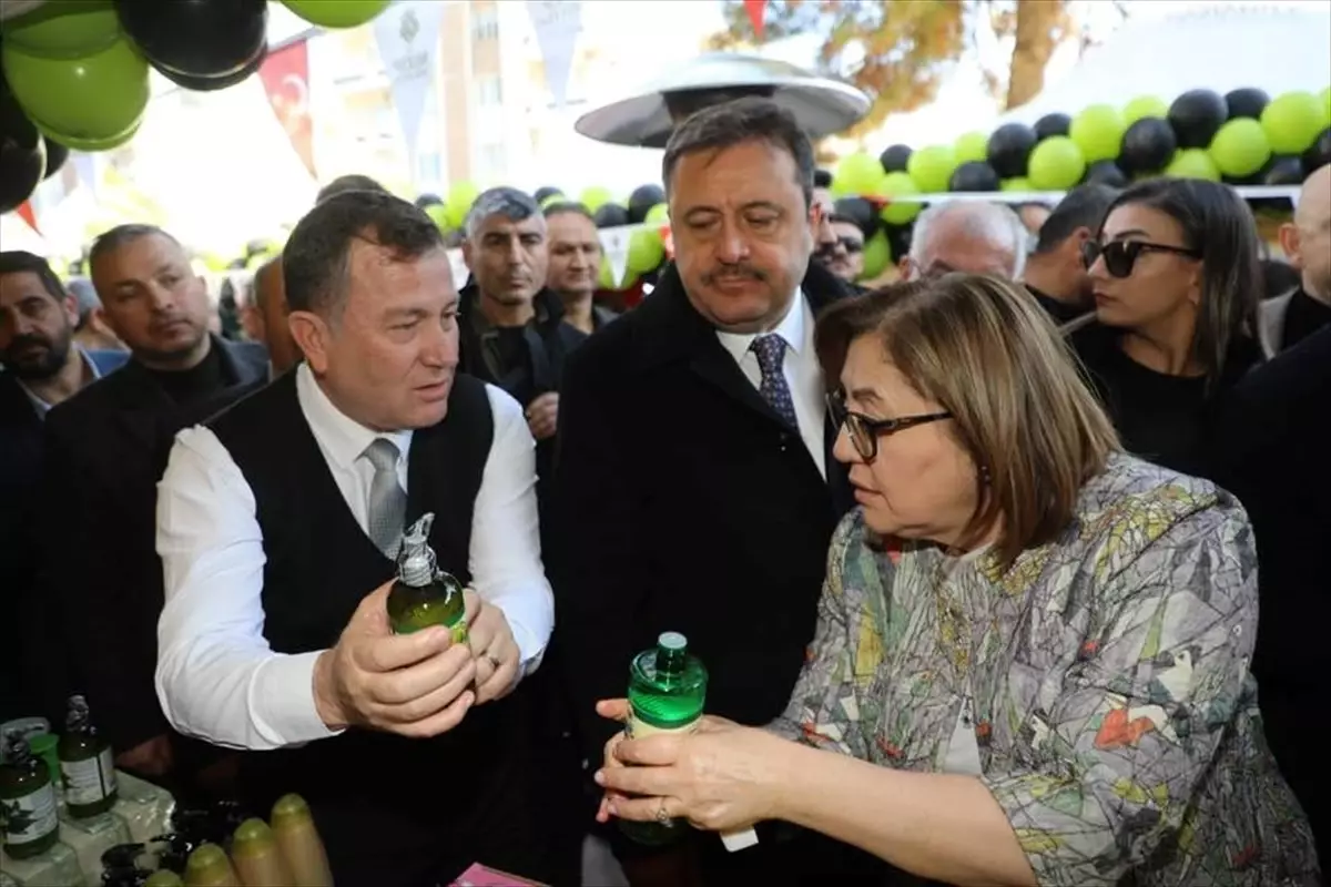 Nizip\'te Zeytin Festivali İlk Kez Düzenlendi