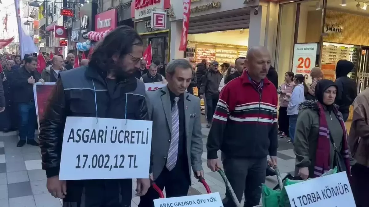 Saadet Partisi\'nden Ekonomik Protesto