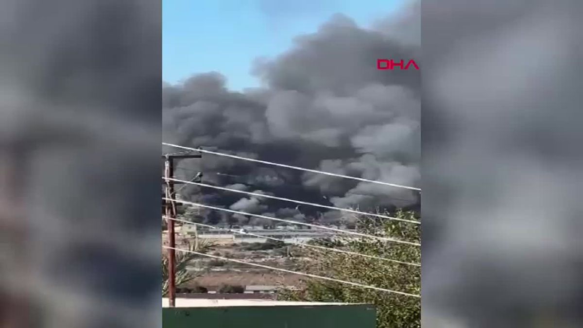 Tarsus\'taki Tavuk Çiftliğinde Yangın: 33 Bin Civciv Öldü