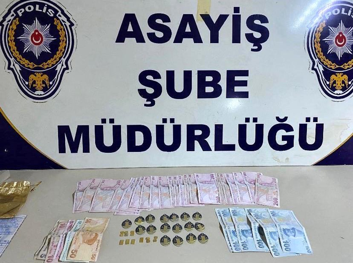 Dolandırıcı Kuyumcudan Suçüstü Yakalandı
