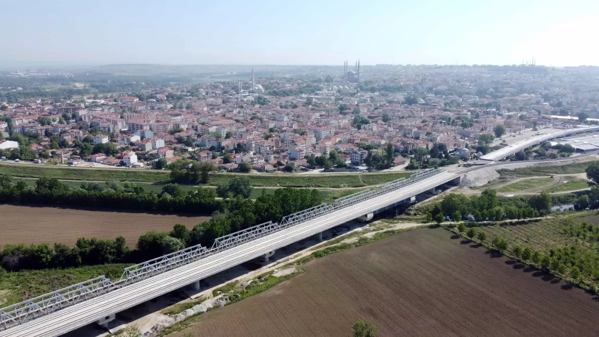 Halkalı-Kapıkule Hızlı Tren Hattı Projesi ile Ulaşım Süresi Kısalıyor