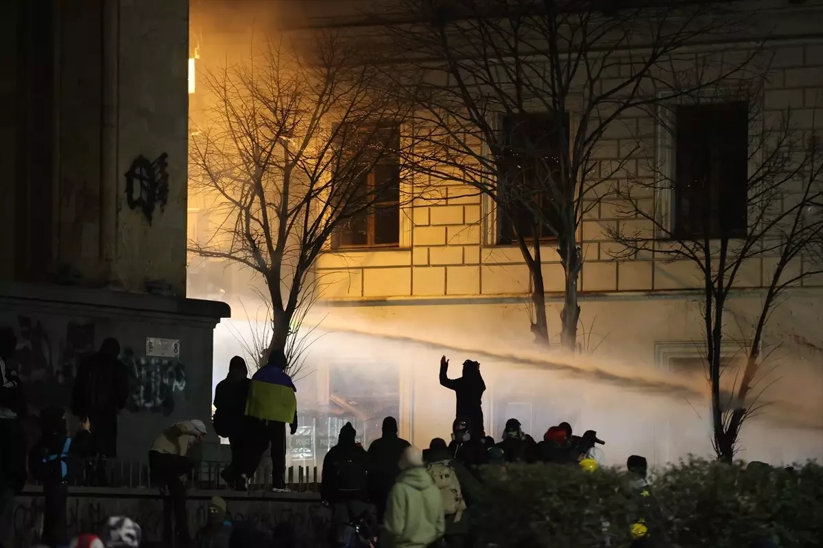 Gürcistan\'da AB Müzakereleri Protesto Ediliyor