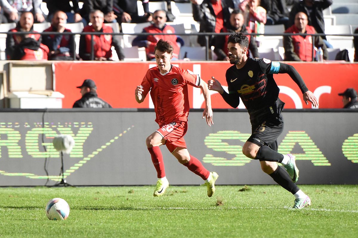 Manisa FK Deplasmanda Amed\'e Yenildi, Düşme Hattına Girdi