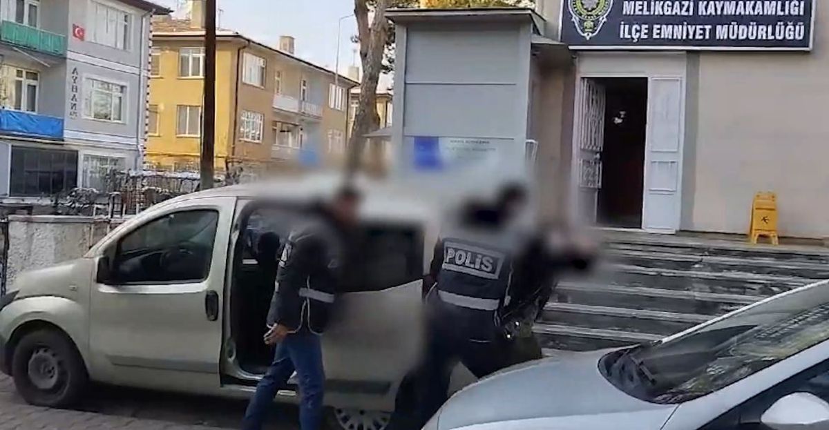 Cinsel Saldırı Suçlusu H.A. Kaçmaya Çalıştı, Yakalandı
