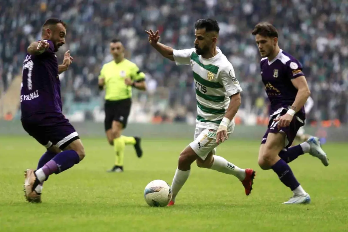 Bursaspor, Artvin Hopaspor\'u 2-1 Yendi