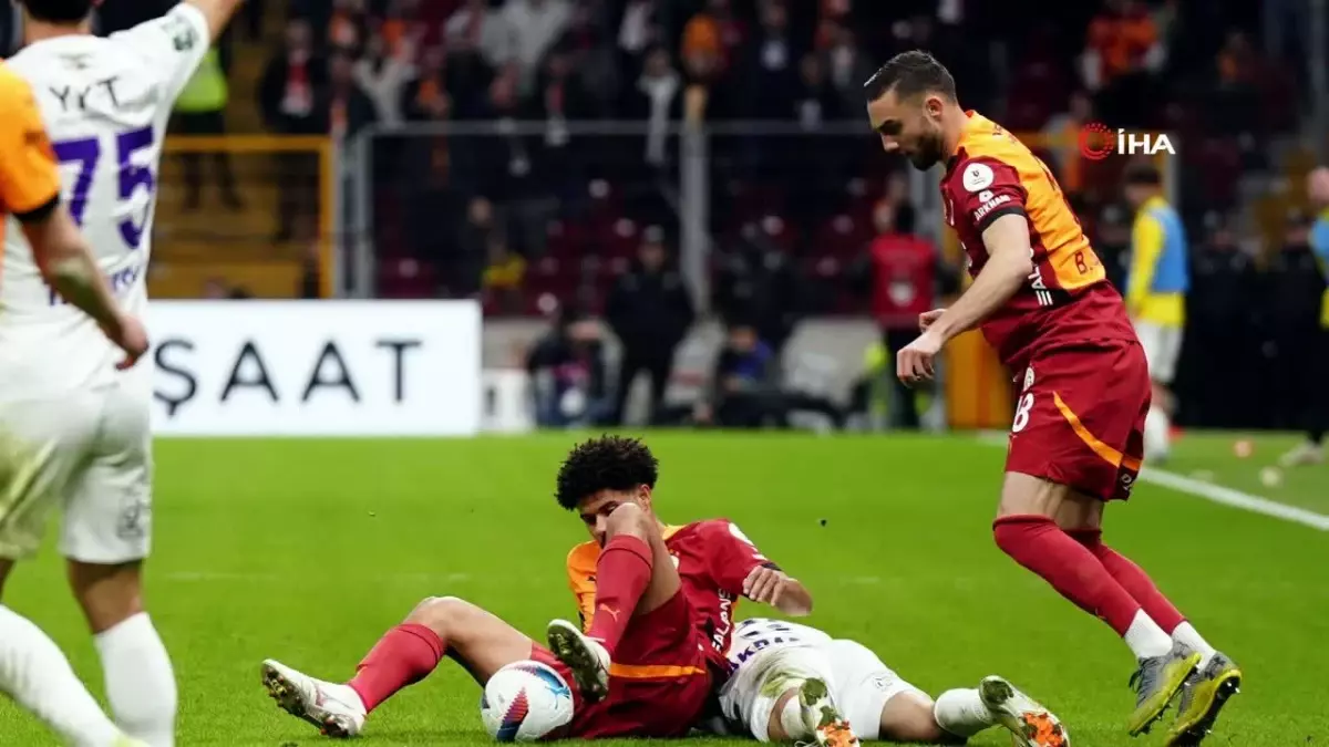 Galatasaray ve Eyüpspor 2-2 Beraberlik