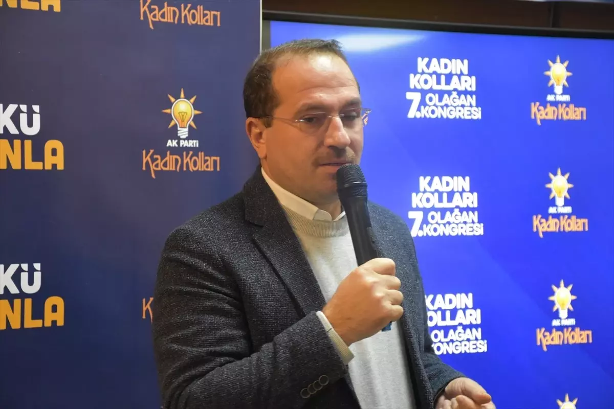 AK Parti Kemalpaşa Kadın Kolları Kongresi Yapıldı