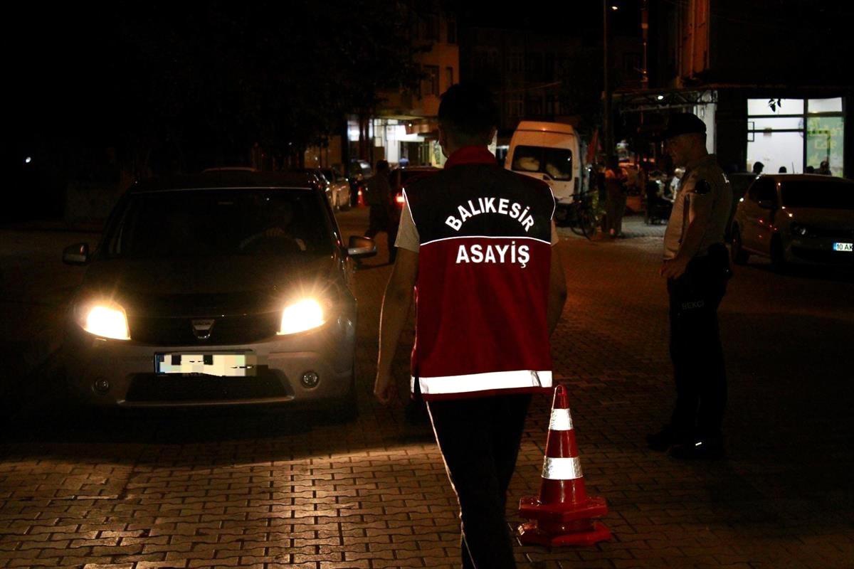Balıkesir\'de Suçla Mücadele: 9 Tutuklama