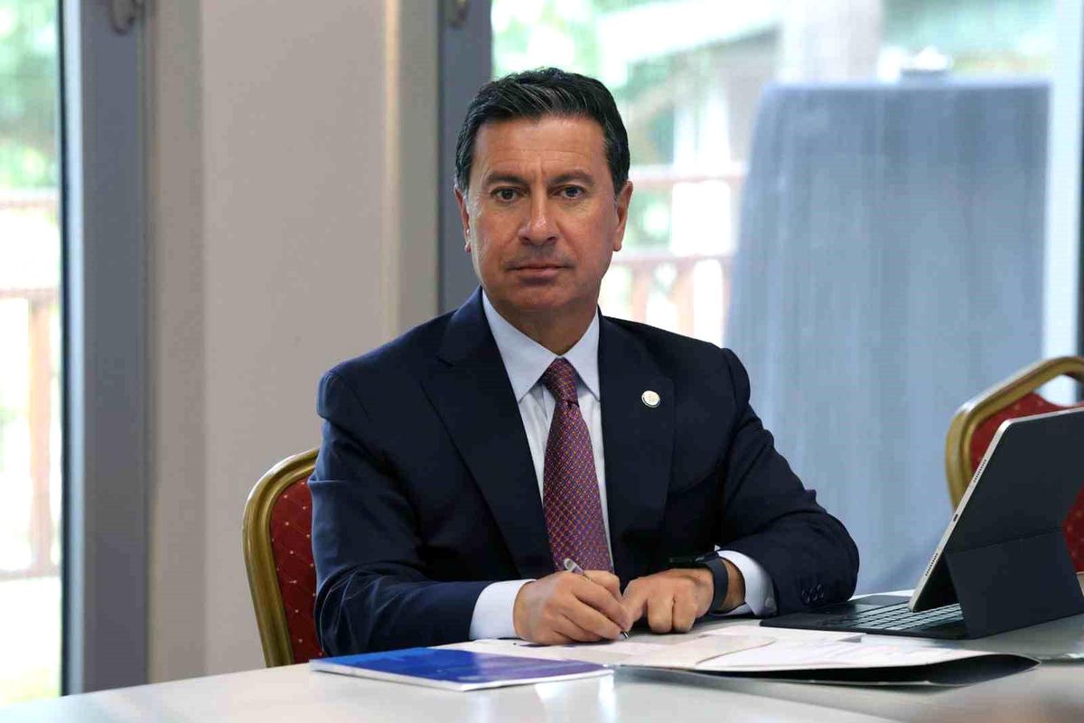 Ahmet Aras\'tan 3 Aralık Dünya Engelliler Günü Mesajı