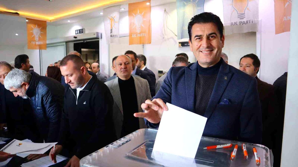 AK Parti Denizli İl Başkanı: \'Bize Sadece Milletimiz Ayar Verebilir\'