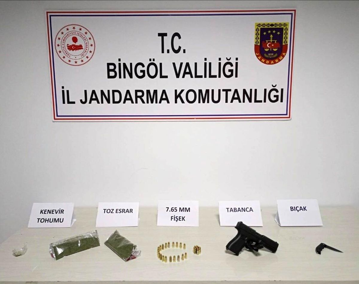 Bingöl\'de Uyuşturucu ve Silah Operasyonu