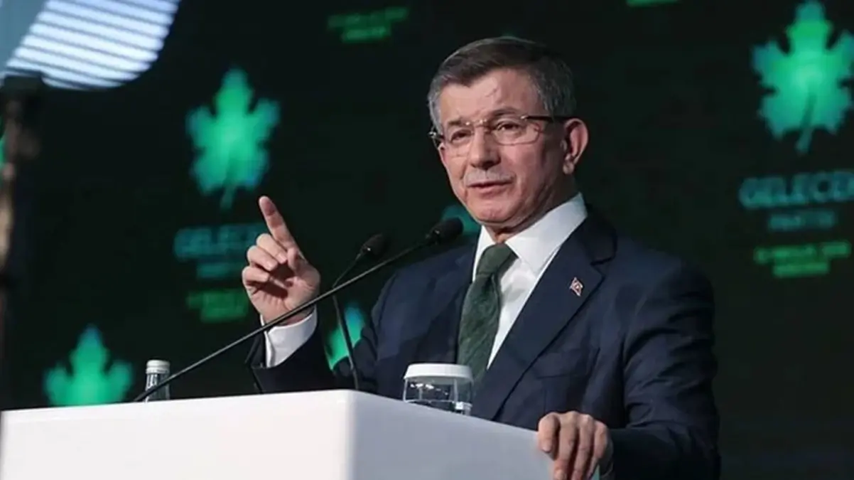 Davutoğlu: Esad, Erdoğan\'ın Çağrılarına Verdiği Küstah Cevapların Bedelini Ödüyor