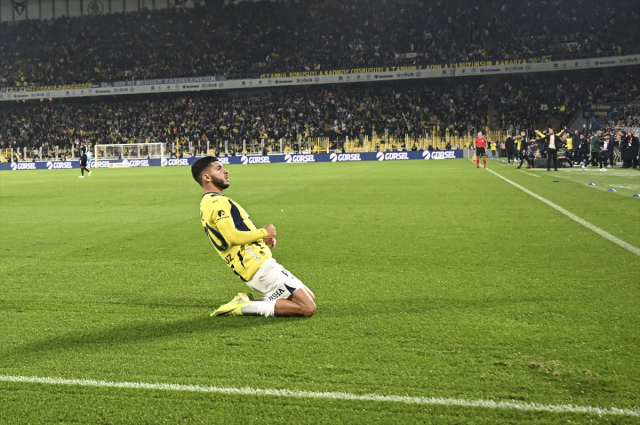 Fenerbahçe, Gaziantep FK'yı Kadıköy'de 3-1 yendi