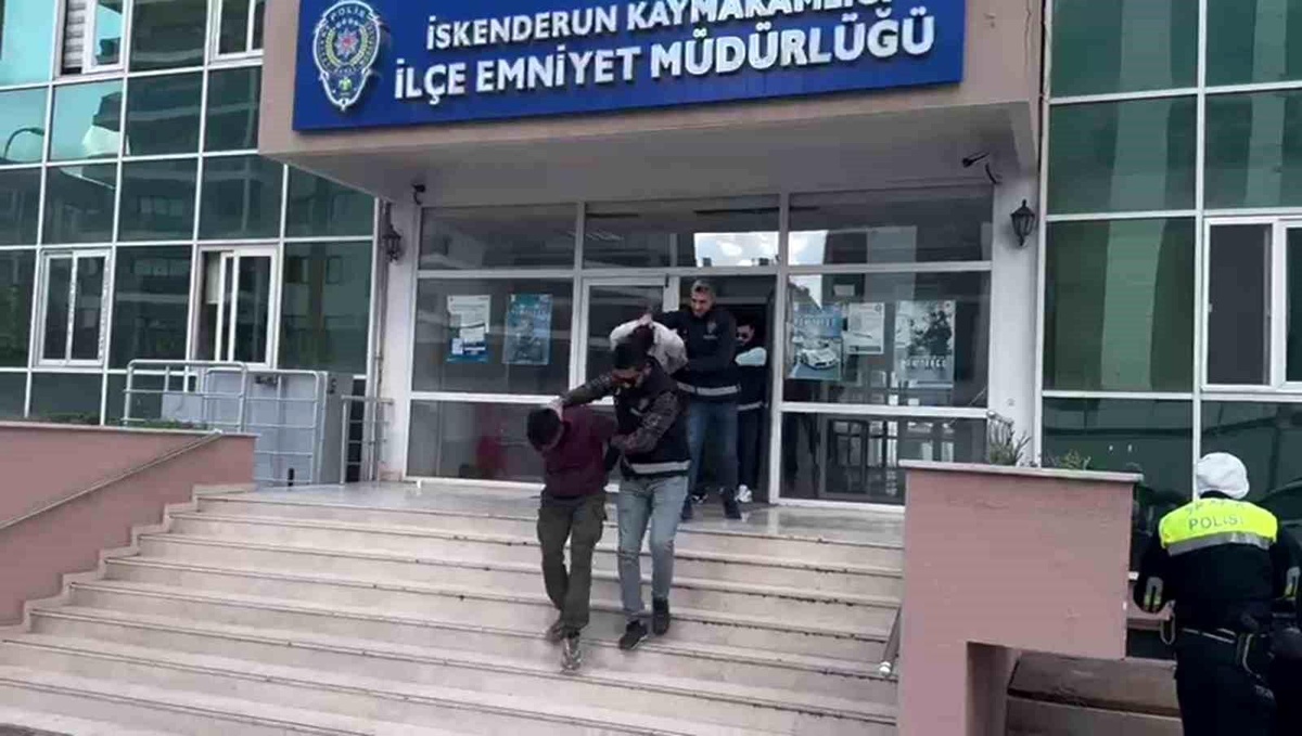 Hatay\'da Uyuşturucu Operasyonu: 2 Tutuklama