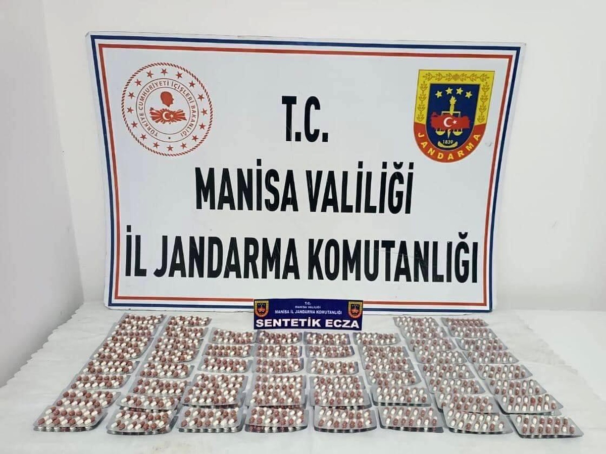 Manisa\'da Uyuşturucu Operasyonu