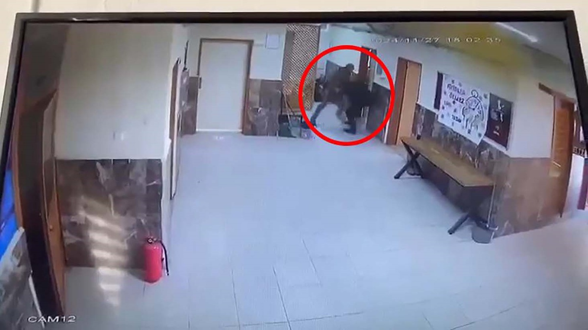 Okulda Öğretmenler Arasında Kavga: İki Öğretmen Darbedildi