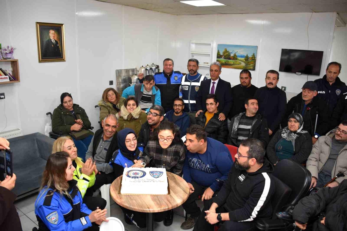 Kırşehir\'de Engelliler Günü Etkinliği