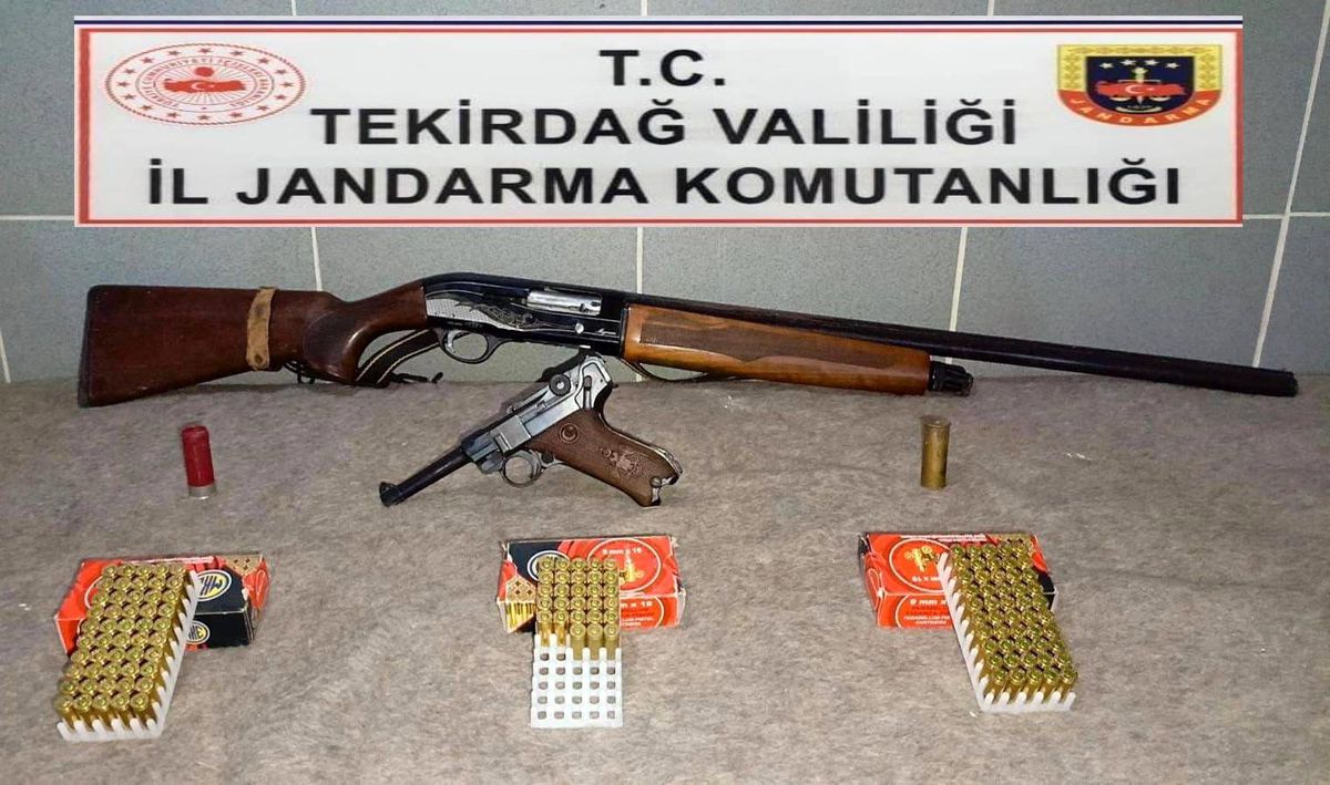 Tekirdağ\'da Ruhsatsız Silah Operasyonu