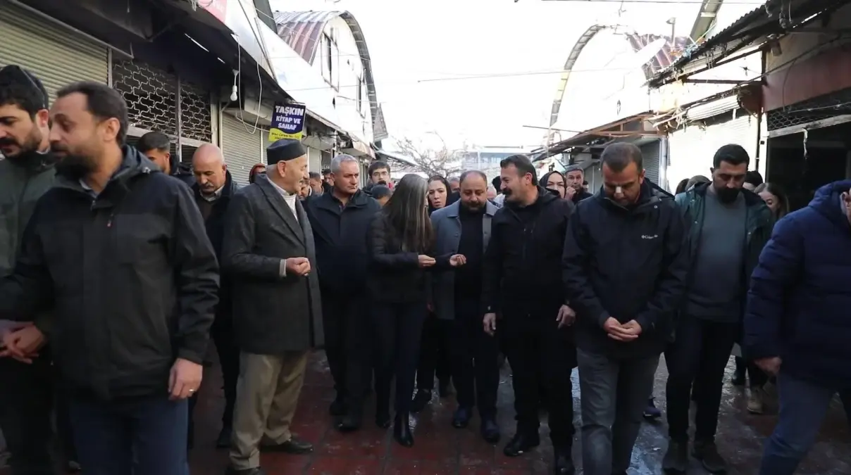 Mısır Çarşısı Yangınında Esnafa Destek Ziyareti