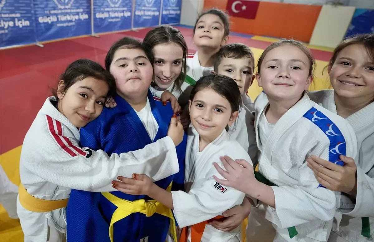 Melisa\'nın Judo Serüveni