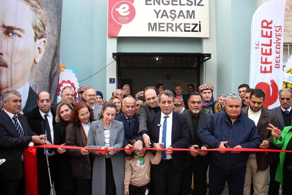 Fahrettin Balyurt Engelsiz Yaşam Merkezi ve Parkı Açıldı