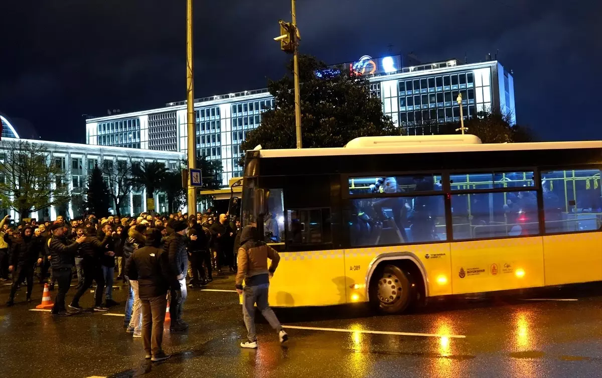 İETT Otobüs sahipleri eylemde