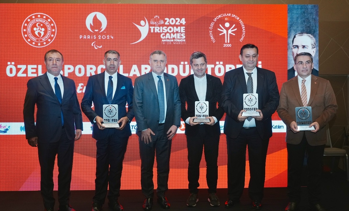 Engelleri Aşan Sporculara Ödül