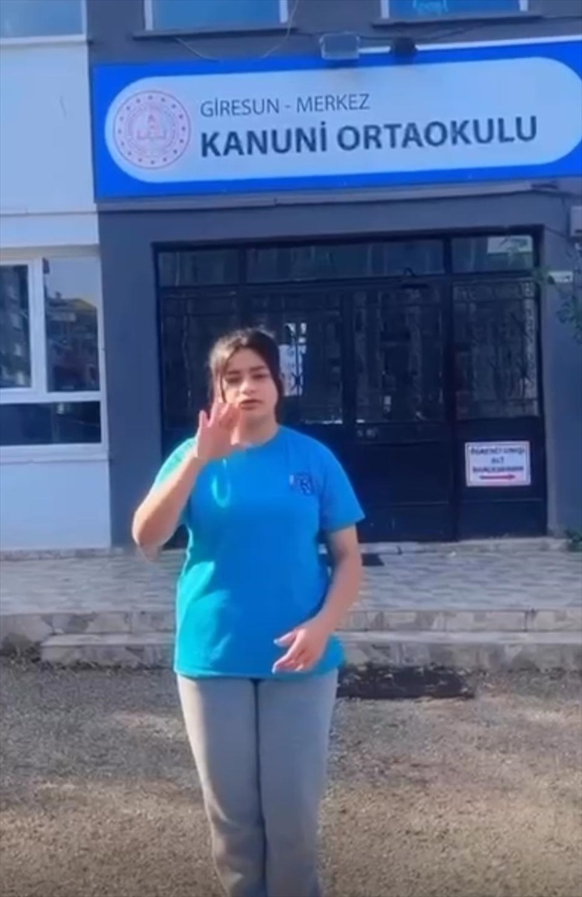 Öğrencilerden İşaret Dili Klip