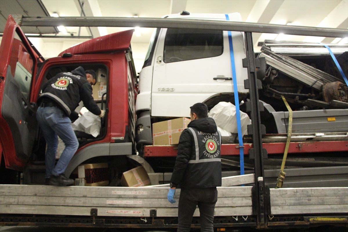 Edirne\'de Kaçak Elektronik Sigara Operasyonu