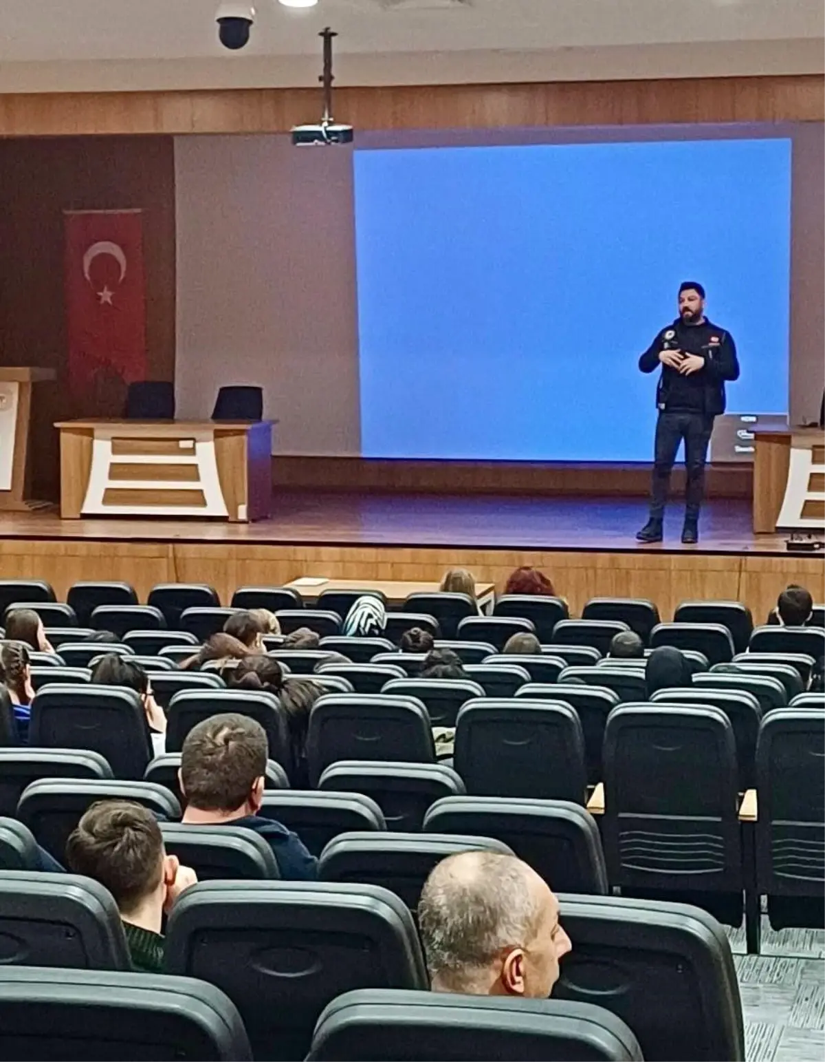 Bilecik\'te \'En İyi Narkotik Polisi: Anne\' Semineri