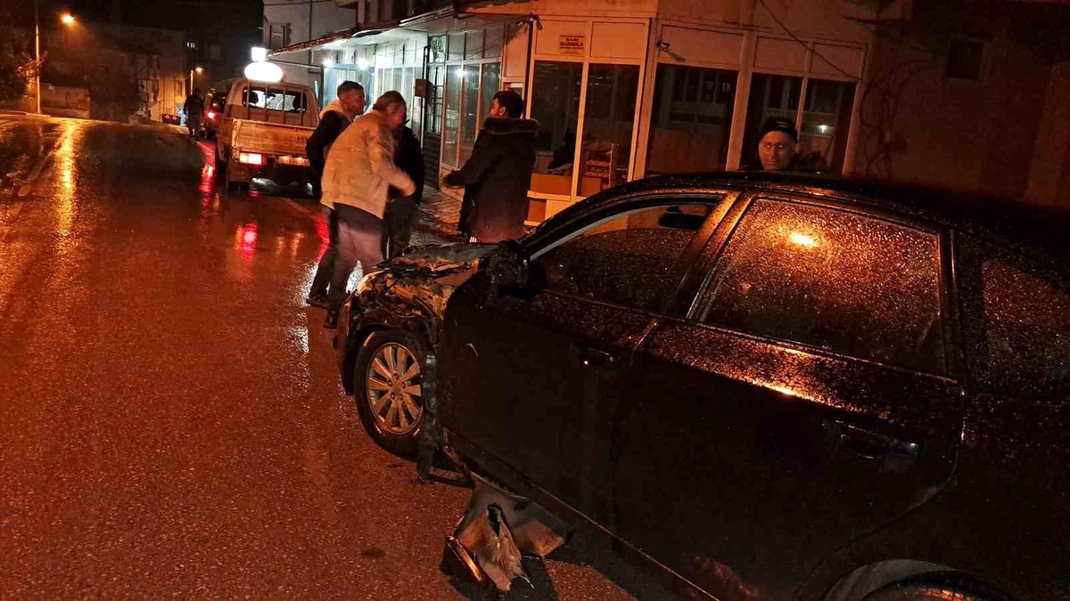 Alkollü Sürücü Kazayı Hafif Atlattı