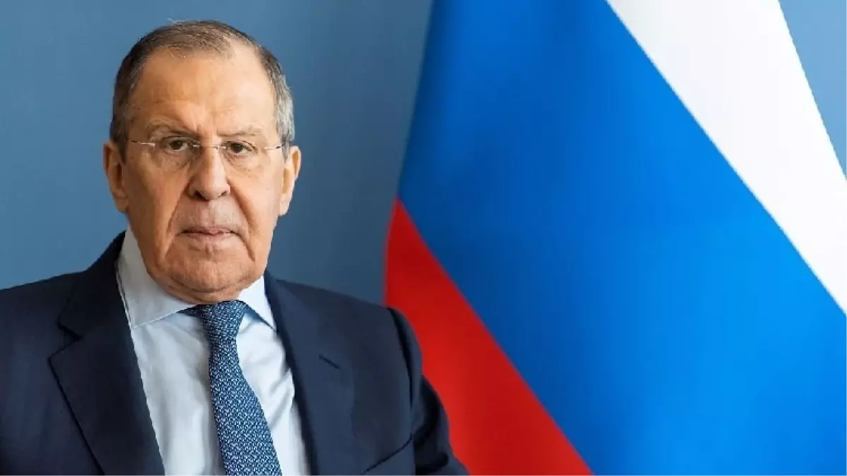 Lavrov\'dan Ukrayna\'nın NATO\'ya Katılımına Red