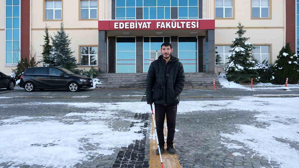 Ahmet Çabıtçı: Engelleri Aşan Azim