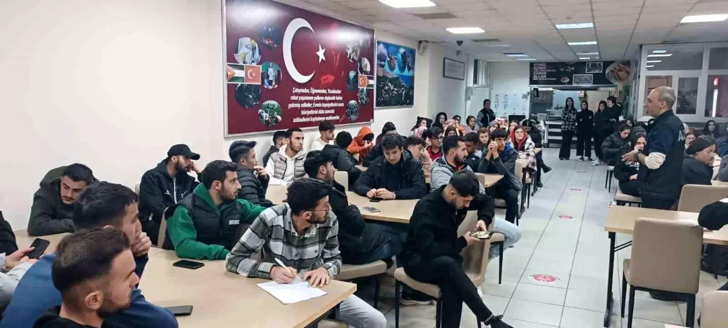 Bitlis\'te Öğrencilere Afet Farkındalık Eğitimi ve Tatbikat