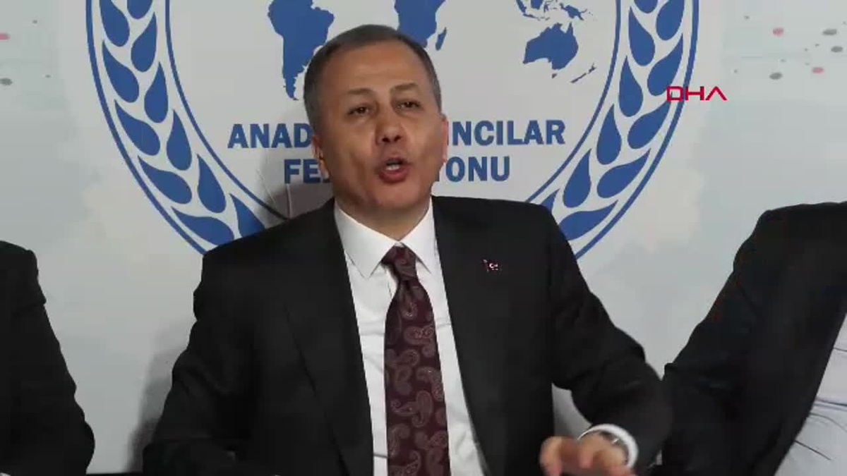 ANKARA Bakan Yerlikaya 30 Kasım itibarıyla Türkiye\'de 4 milyon 171 bin kayıtlı düzenli yabancı var. Bunlardan 2 milyon 938 binin Suriyeli