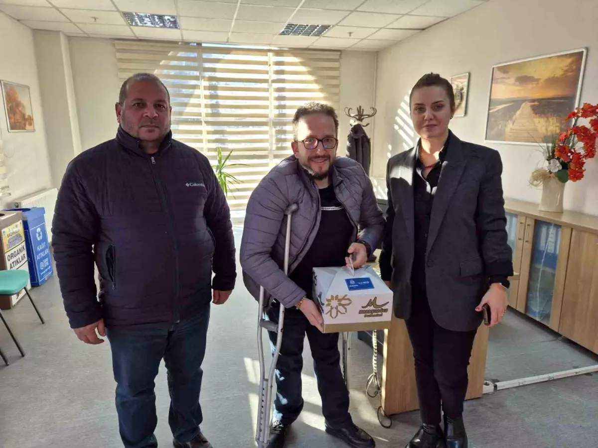 Bünyan Belediye Başkanı Selahattin Metin, Engelliler Günü\'nü Kutladı