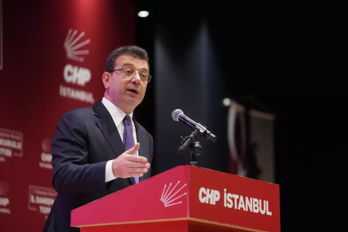 CHP İstanbul İl Başkanlığı\'ndan Parti Programı Danışma Toplantısı