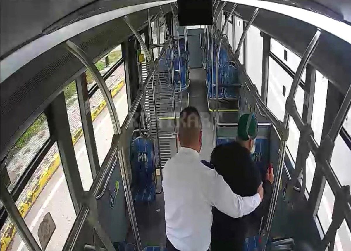 Kocaeli\'de Şoförden Anlamlı Yardım