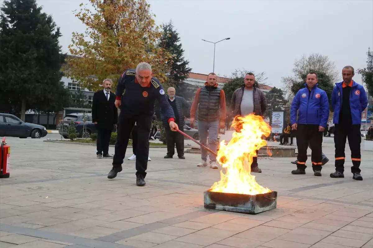 Personel yangın eğitiminde bilgilendirildi