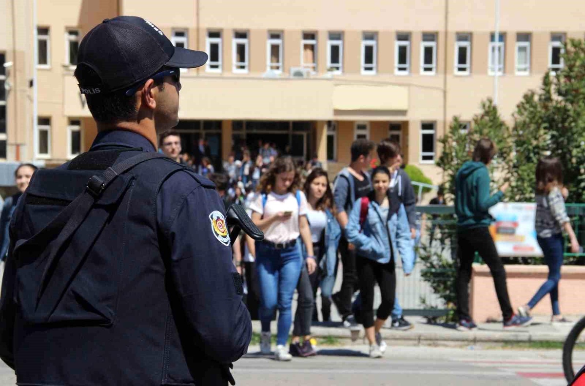 Eğitim Harcamaları 2023\'te 1 Trilyon TL\'yi Aştı