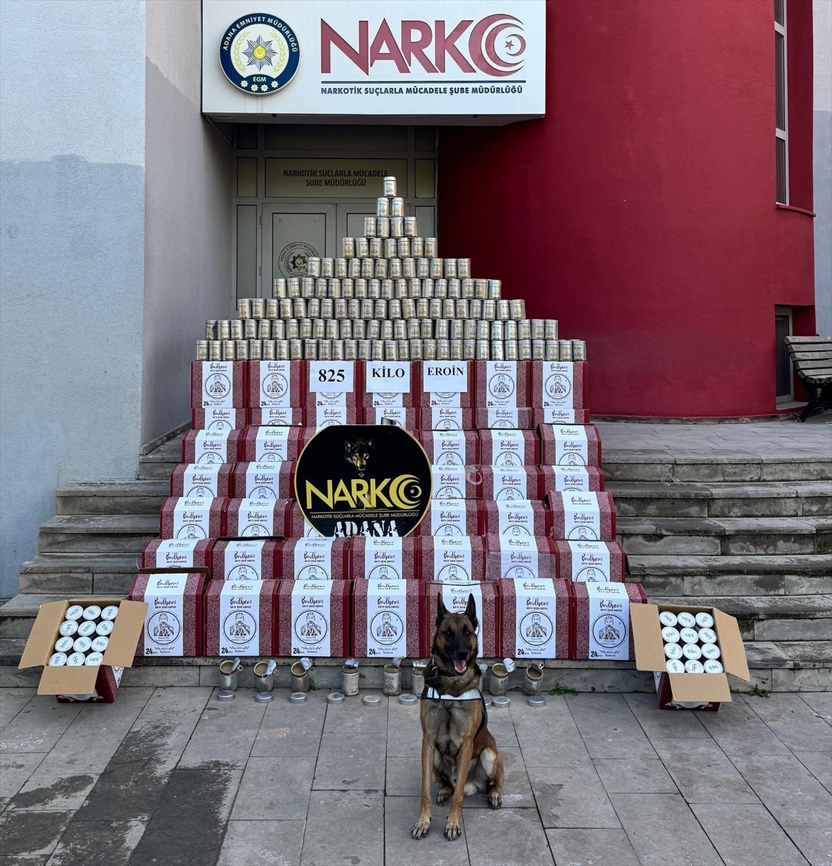 Adana\'da 825 Kg Eroin Ele Geçirildi