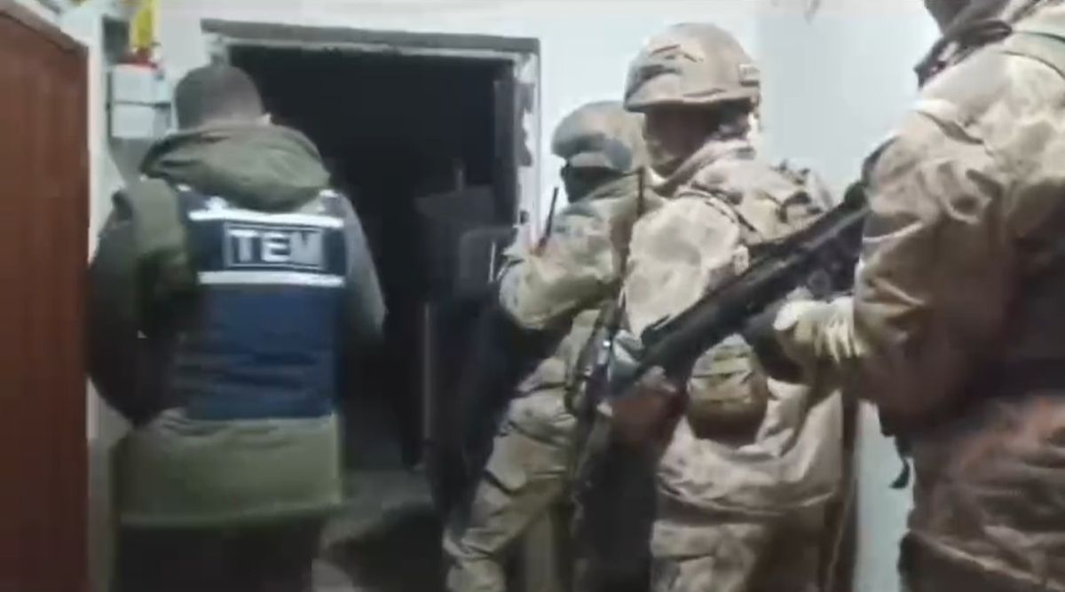 Batman\'da PKK/KCK Operasyonu: 3 Şüpheli Gözaltında
