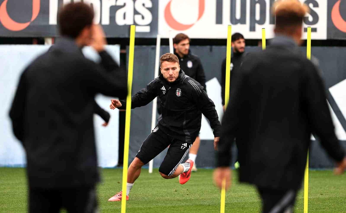 Beşiktaş Fenerbahçe Maçına Hazırlanıyor