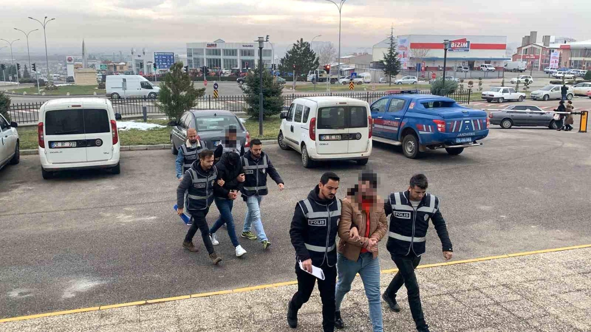 Karaman\'da Dolandırıcılık Operasyonu