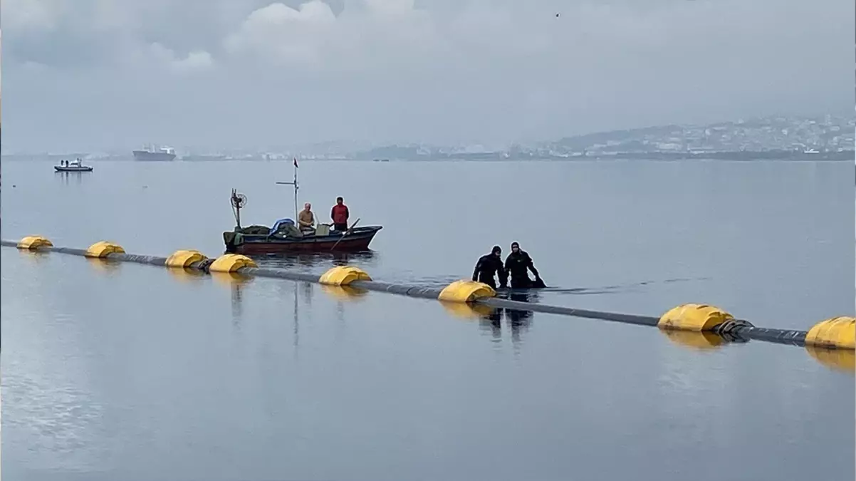 Kocaeli\'nde balıkçıların ağına elleri ve ayakları bağlanmış erkek cesedi takıldı