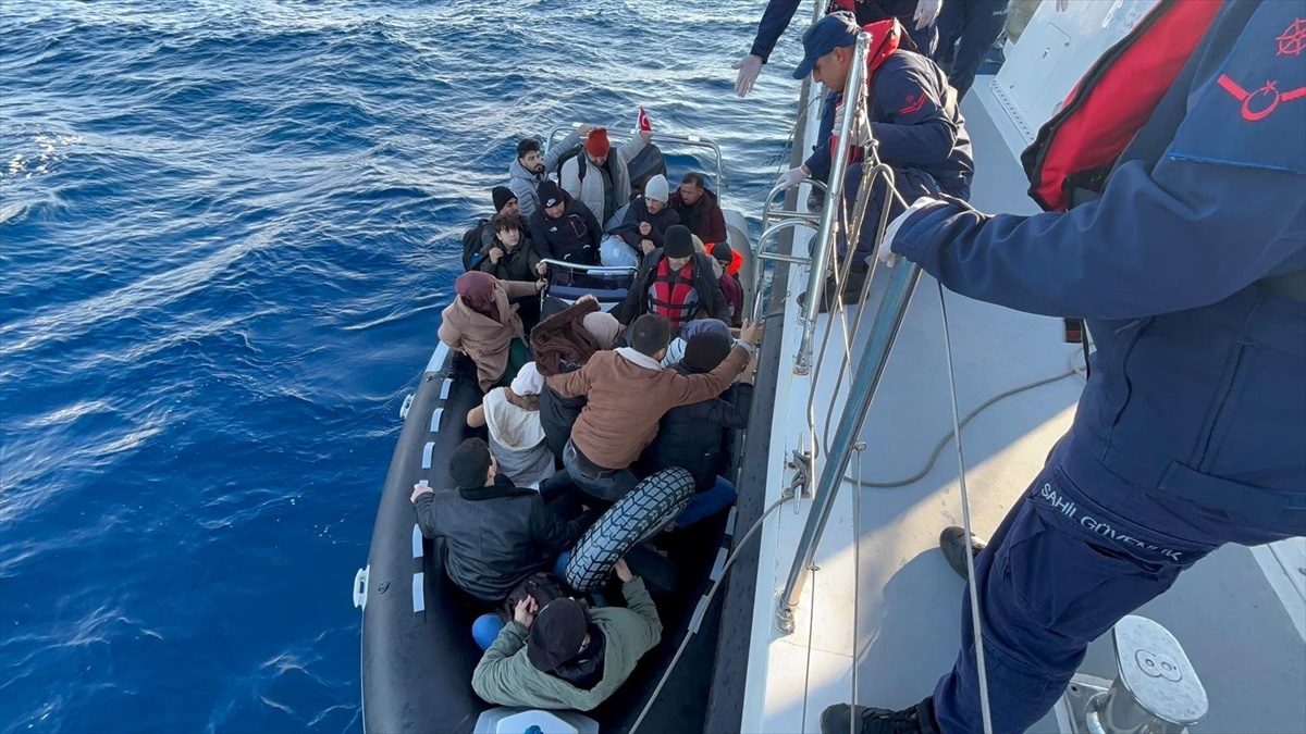 Marmaris\'te 31 Düzensiz Göçmen Yakalandı