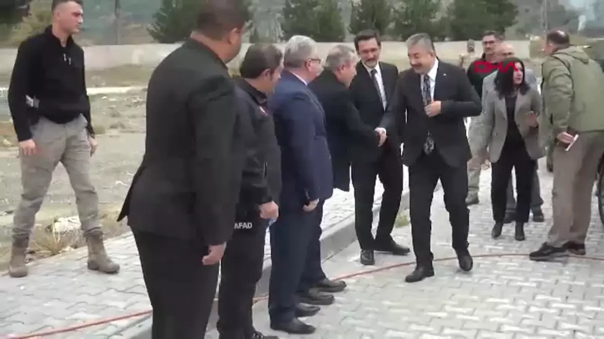 Osmaniye\'de 14 Köy Evi Hak Sahiplerine Teslim Edildi
